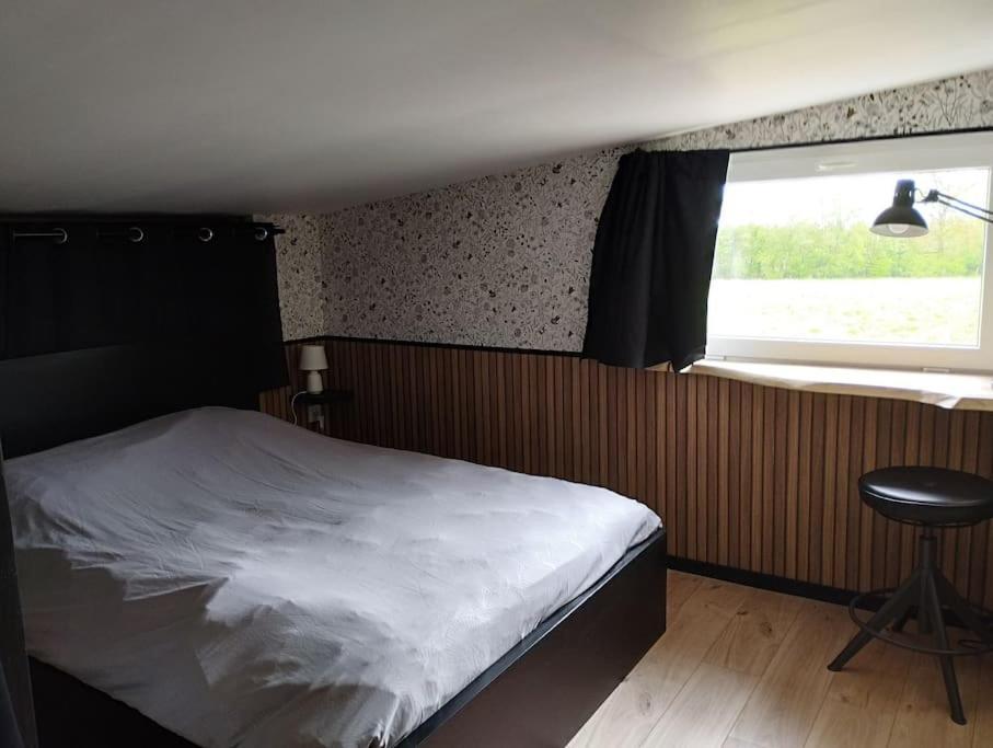 La Rose Du Bel Homme Apartment Rocroi Екстериор снимка